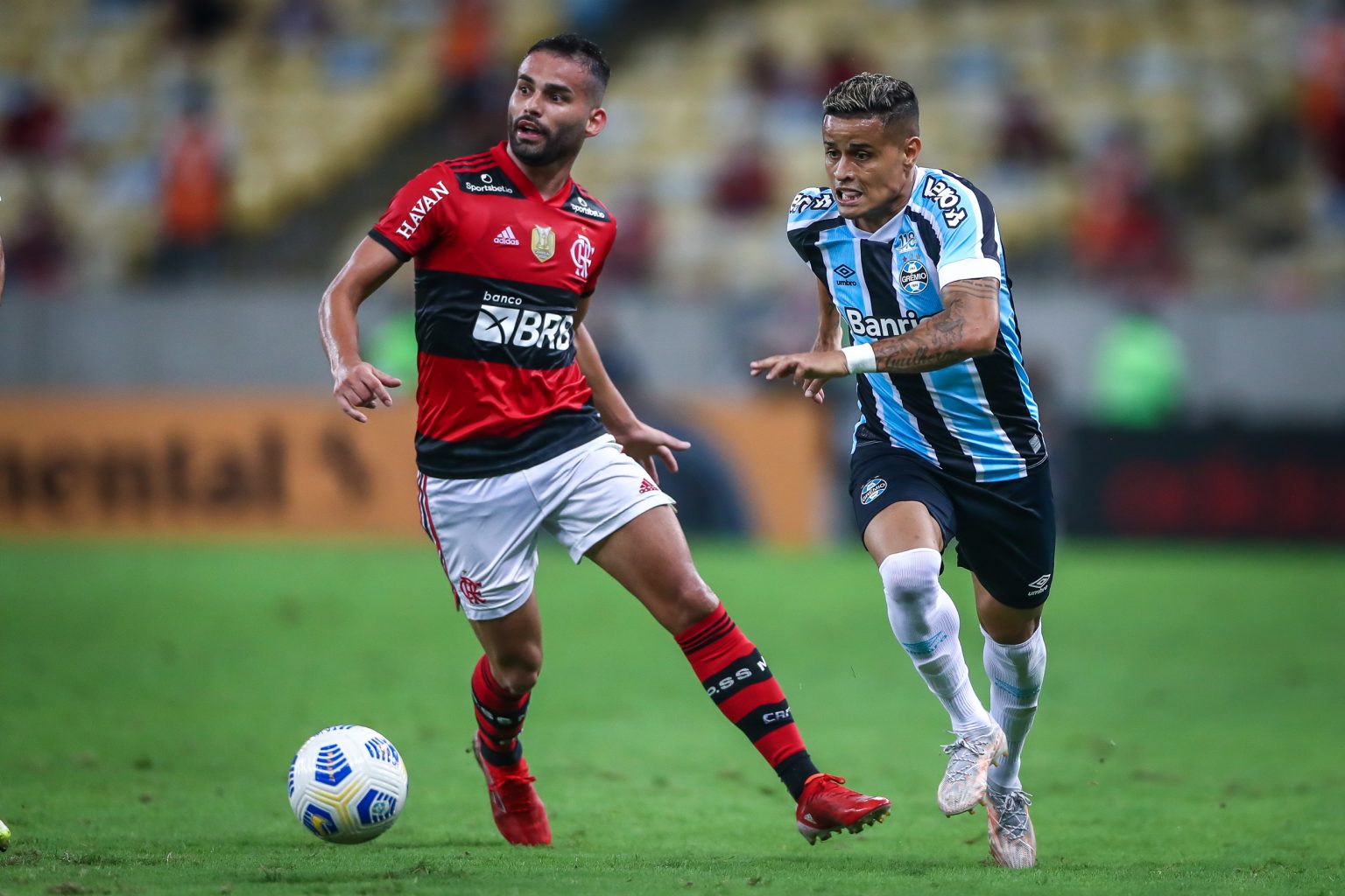 O time gaúcho está há dez partidas sem vencer o Rubro-Negro. (Foto: Lucas Uebel/Grêmio FBPA)