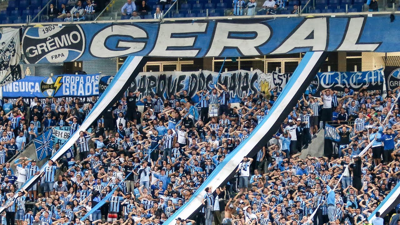 Geral do Grêmio se manifestou nesta segunda-feira exigindo a saída do vice-presidente do Grêmio, Marcos Herrmann Foto: Divulgação / Grêmio FBPA