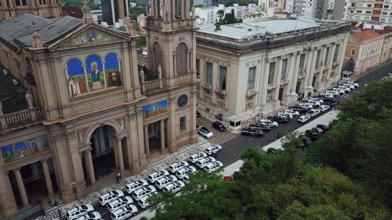 Veículos entregues nesta quarta (26) são dotados de escudo balístico para uso na rotina de policiamento e operações - Foto: Alefer Dias/Ascom SJSPS