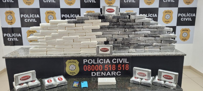 A droga estava em um Renault Kwid, que foi abordado em Canoas Foto: Polícia Civil/Divulgação