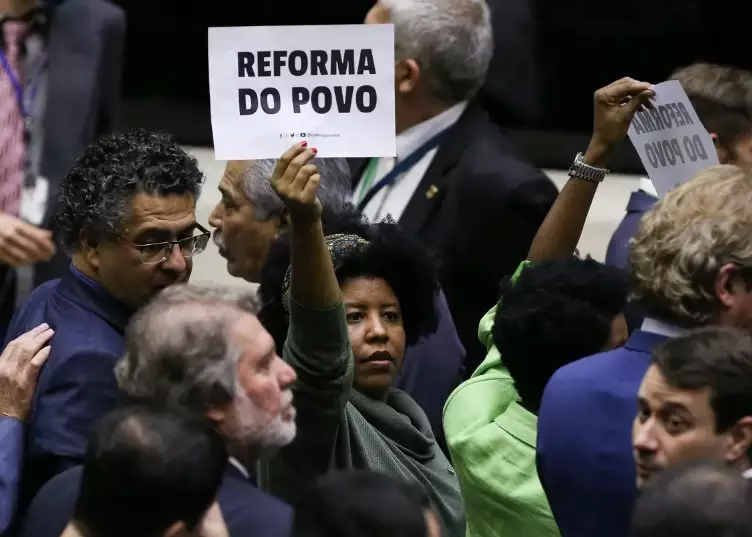 Mudança no sistema de impostos ocorre após décadas de discussão no País. (Foto: Lula Marques/Agência Brasil)