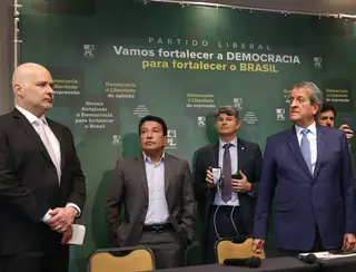 Representação do PL quer invalidar votos de alguns modelos de urnas