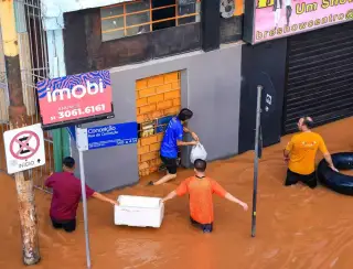 Aumenta para 90 o número de mortes provocadas pelas enchentes no Rio Grande do Sul