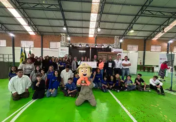 Foto divulgação: Certaja - Escola La Salle - Certajito fez a alegria dos estudantes