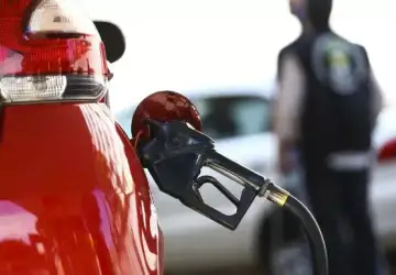Os preços médios dos combustíveis nos postos de abastecimento no Brasil ficaram praticamente estáveis na semana de 17 a 23 de março. Foto: Marcelo Camargo/Agência Brasil