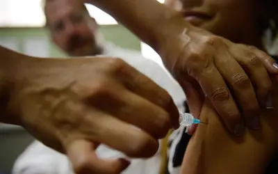 Estudo mostra que Brasil está abaixo da meta de vacinação contra HPV